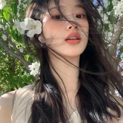 好女三头瞒
